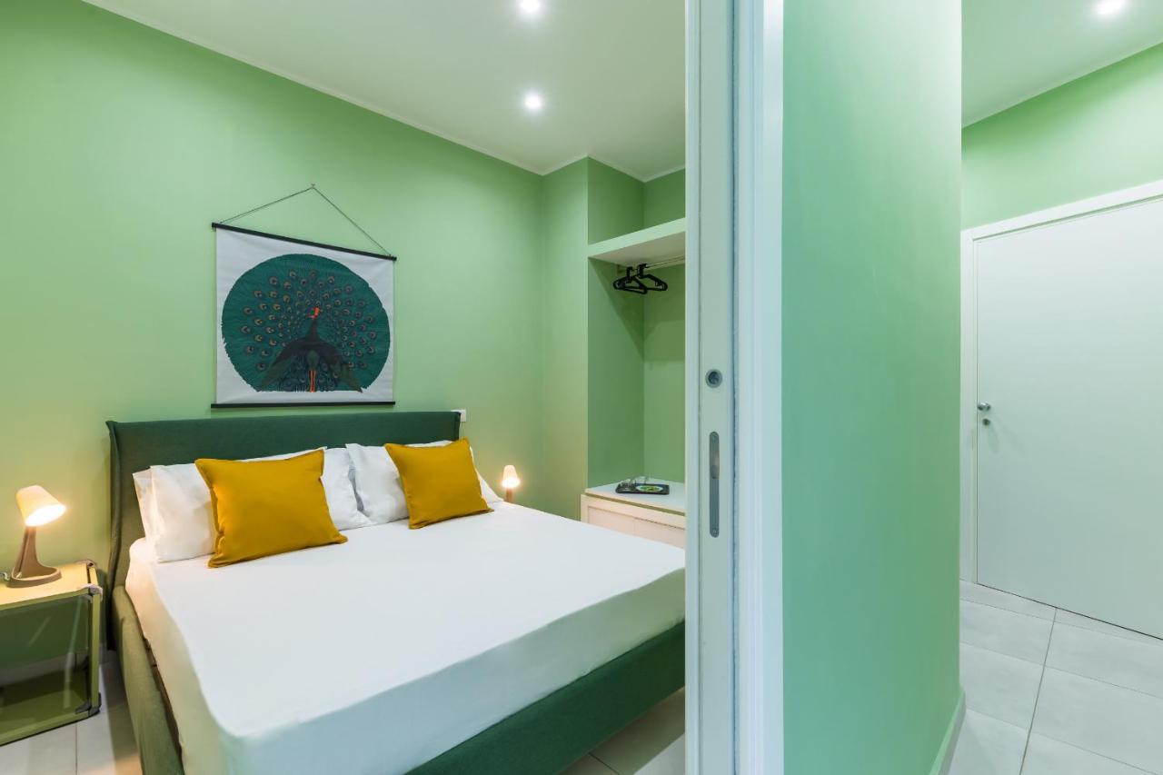 Toledo Stylish Apartments By Wonderful Italy เนเปิลส์ ภายนอก รูปภาพ