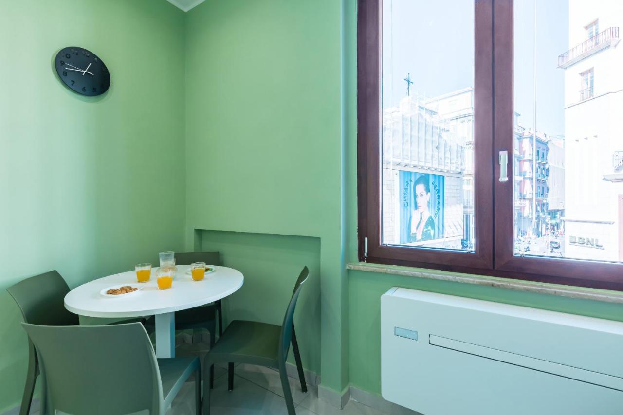 Toledo Stylish Apartments By Wonderful Italy เนเปิลส์ ภายนอก รูปภาพ