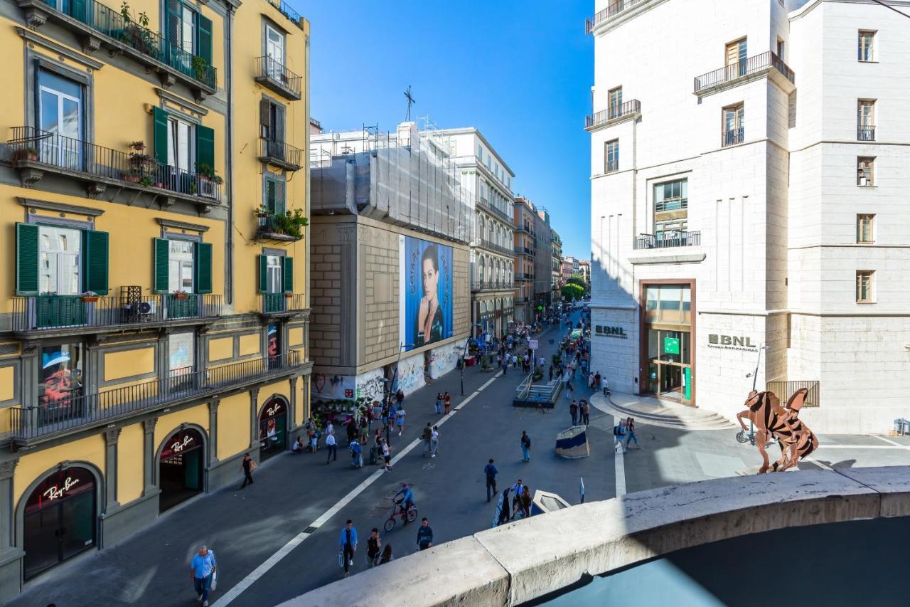Toledo Stylish Apartments By Wonderful Italy เนเปิลส์ ภายนอก รูปภาพ